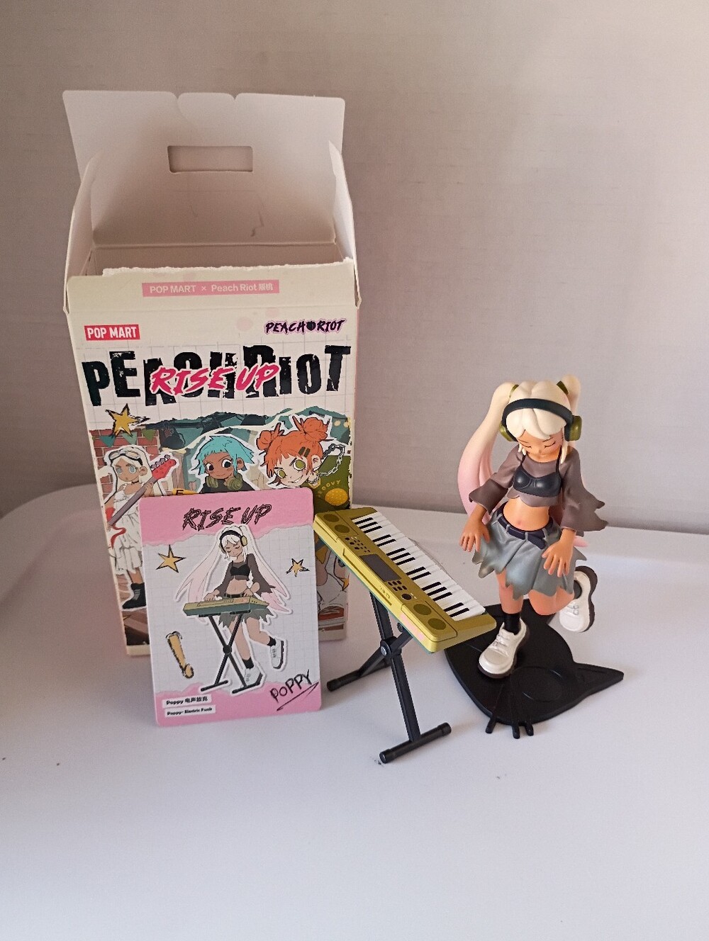 Pop Mart Peach Riot Rise Up Series Poppy Electric Funk Figure